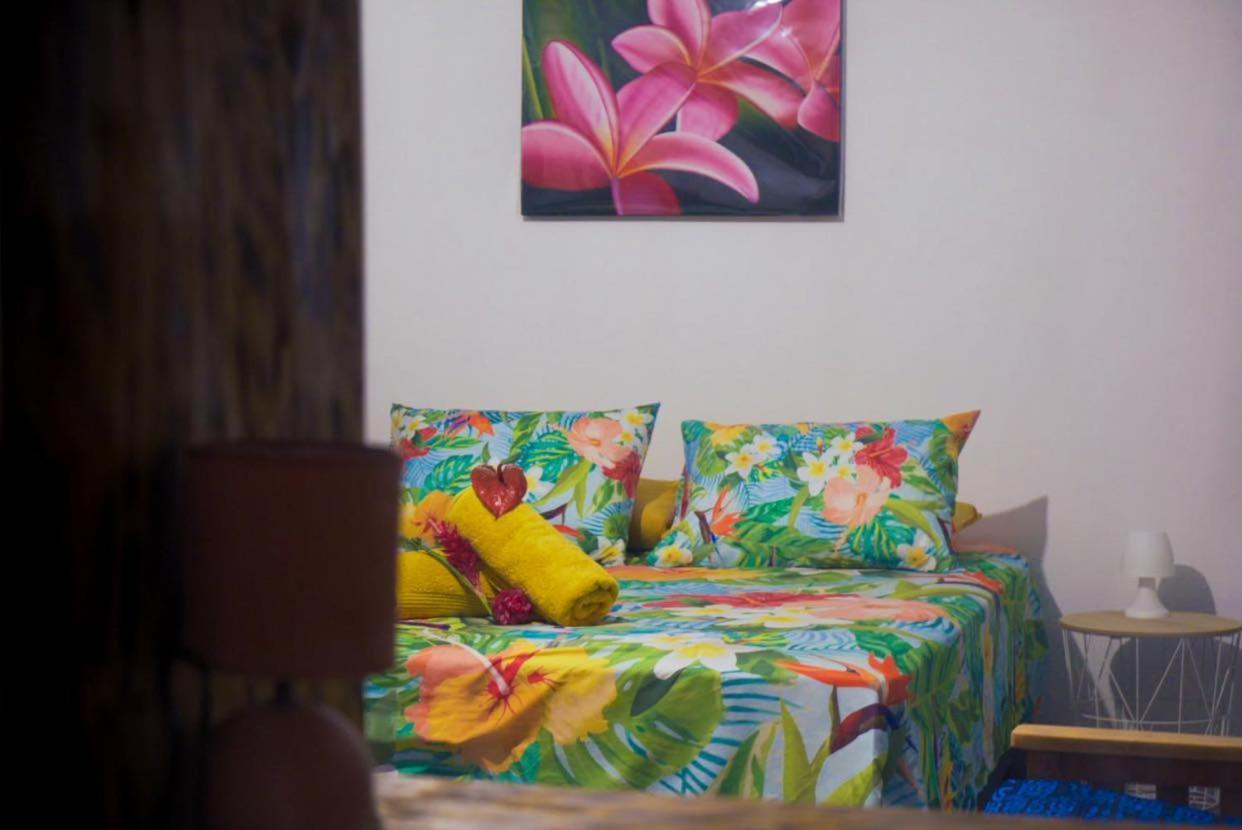 Lemon House Hotell Maroe Eksteriør bilde